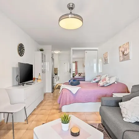 Castle Harbour 225 Апартаменты