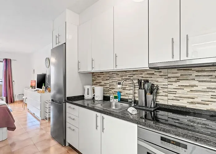 Castle Harbour 225 Апартаменты Лос Кристианос