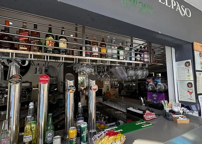 Castle Harbour 225 Апартаменты